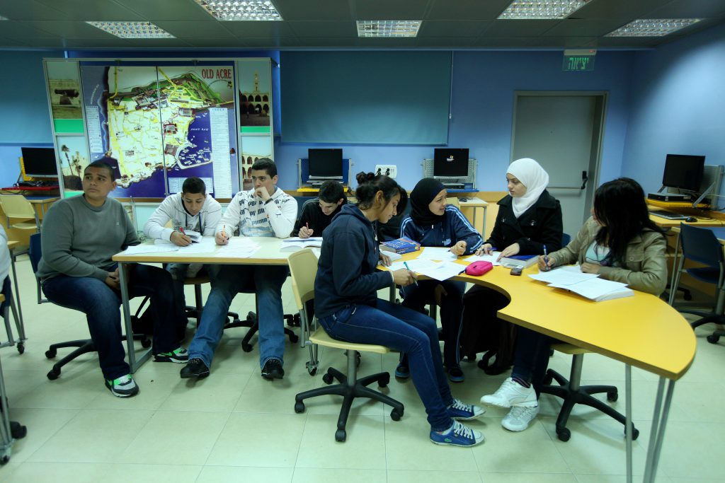 Equal Opportunity for Israeli Arabs (part 2) - sdg 10 - Soical Impact Israel